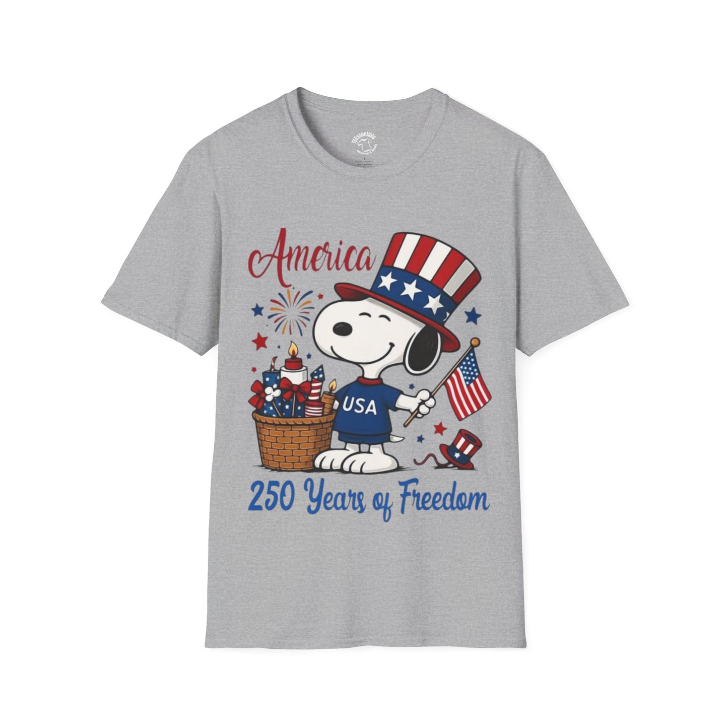 America 250 Snoopy - Unisex Softstyle T-Shirt