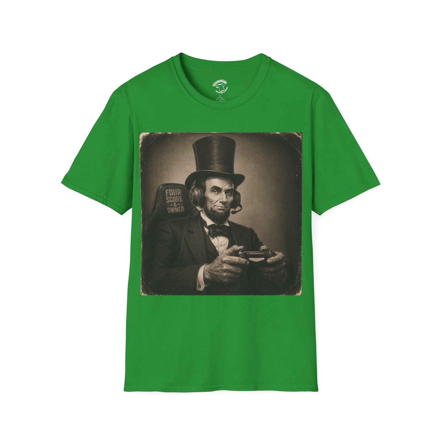 Vintage Abraham Lincoln Gamer Photo T-Shirt — Retro Presidential Gamer Portrait Tee